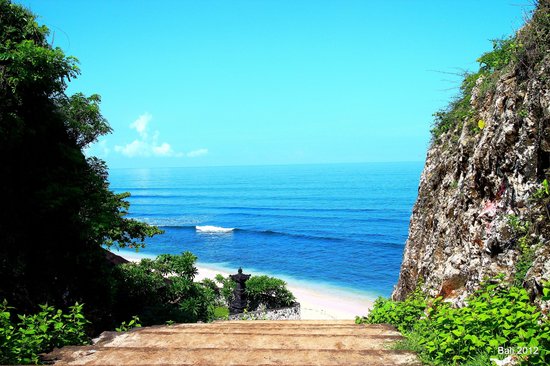 Balangan beach stairs